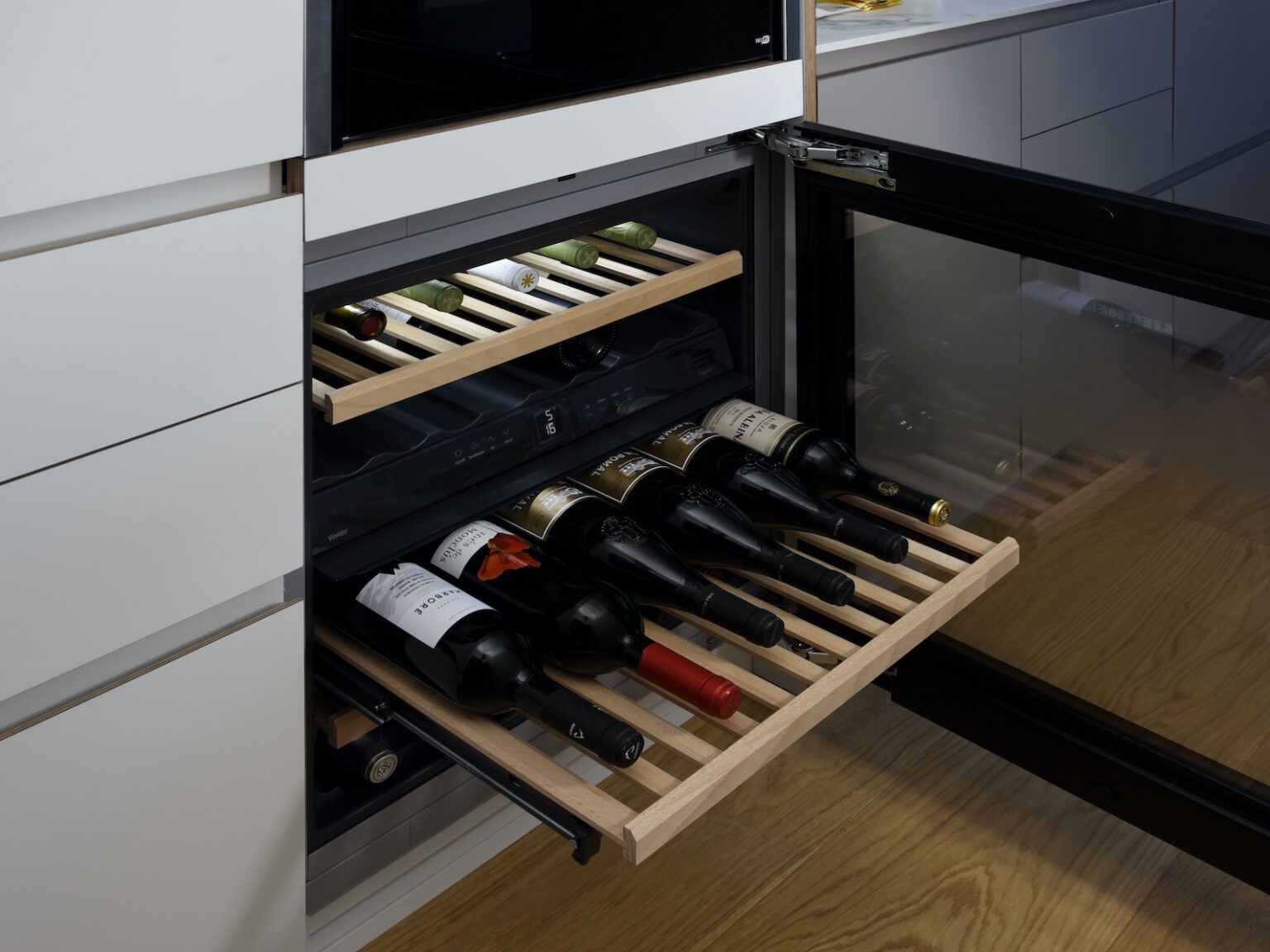 Vinoteca a medida: la forma de tener una bodega en casa